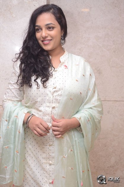Nithya-Menen-at-100-Days-Of-Love-Movie-Audio-Launch